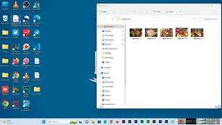 How to change the Default Screenshot Save Location on Windows 11 [upl. by Nailimixam]