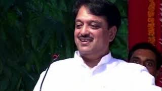 Vilasrao Deshmukh About Yashwantrao Gadakh [upl. by Yenahc]