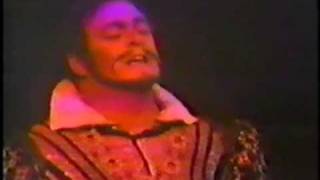 Luciano Pavarotti  Parmi veder le lagrime  Live 1971 [upl. by Kaitlynn316]