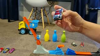 Hot wheels Vertical Launcher Track UNBOXING and PLAY [upl. by Aliuqahs851]