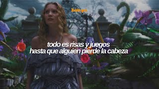 Taylor Swift   Wonderland Taylors Version  Letra en Español [upl. by Fanchon]