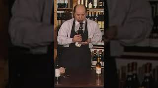 Antonio Albanese  Il Sommelier [upl. by Akeimat]