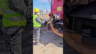 Pump truck pump pipe concrete clearing process [upl. by Thamos]