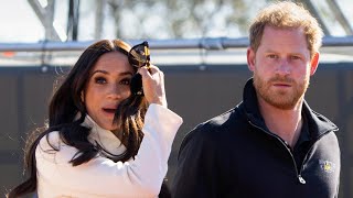 Royal family told to sever all ties with Harry and Meghan [upl. by Ness]