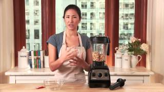 Vitamix Professional Series 300 Blender [upl. by Acnaiv]