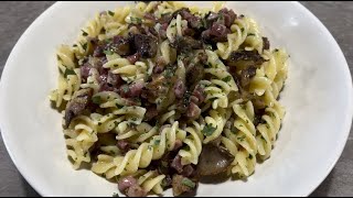 PASTA con PANCETTA e FUNGHI [upl. by Elohcim]