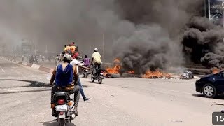 KINSHASA SOUS TENSION 7 AMBASSADEUR EN FUITE 19 VÉHICULE BRÛLÉE POPULATION EN COLÈRE BRAVO [upl. by Aicyla]