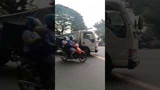 BYAHE NA ANG white isuzu isuzutruck minitruck truck shorts viralshorts shortvideo [upl. by Eladal340]