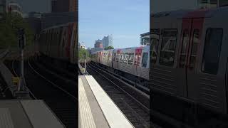 U3 nach WandsbekGartenstadt in Landungsbrücken trainspotting ubahn hamburg [upl. by Vinn]