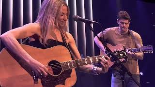 John Mayer and Sheryl Crow perform “Strong Enough” [upl. by Barbuto]