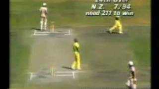 Lance Cairns 6 sixes in 10 balls  Part 2  the complete innings 1983 [upl. by Ibbor]