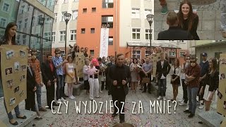 Zaręczyny Asi i Łukasza 20082014 flashmob proposal [upl. by Ivor]