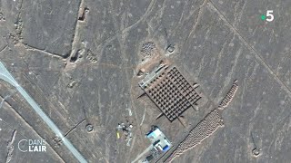 Iran  la bombe atomiquequotdans 12 joursquot  Reportage cdanslair 01032023 [upl. by Yrrem]