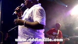 Barrington Levy  Murderer  Live in Paris  Cabaret sauvage  28 Juin 2011 [upl. by Leach]