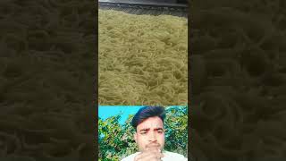 Chaumin kis prakar se taiyar Kiya jata haishortvideo reation maggie chaumin reation viralvideo [upl. by Acus682]