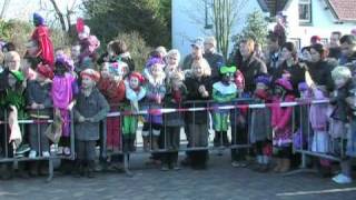 RTV Hollands Midden aanwezig bij intocht Sinterklaas Ter Aar 2010 [upl. by Nelyahs1]