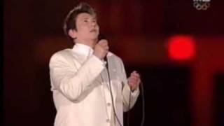 KD Lang  Hallelujah LIVE at the Winter Olympics 2010 [upl. by Wilde]