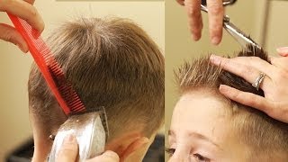 HOW TO CUT BOYS HAIR  Taper Fade Haircut with No attachments [upl. by Suinuj]