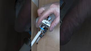 There was no water shut off valves under the sink diy helpingothers plumbing [upl. by Ecitsuj]