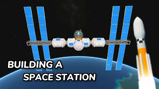 BUILDING LAUNCHING AND DOCKING A SPACE STATION  SimpleRockets 2 [upl. by Kettie]