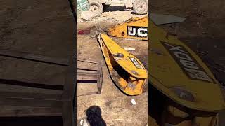 Just for fun 🤩Jcb boom spration from kingpost jcb workshop jcb reels automobile jcb jcbparts [upl. by Huntlee825]