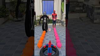 Balloon jumping dice game Help Spiderman win guys death spiderman cosplay marvel balloon [upl. by Ardnala280]