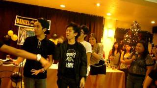 Teach Me How To Dougie Padilla Clan P5 amp Vangie Martelle [upl. by Jonah]