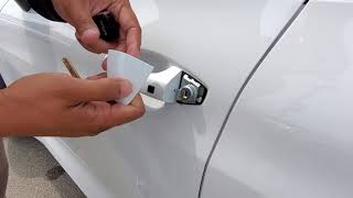 CK  2022 Kia K5  How To Remove Keyhole Cap [upl. by Ysak]