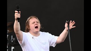 Lewis Capaldi beim Glastonbury [upl. by Rodenhouse809]