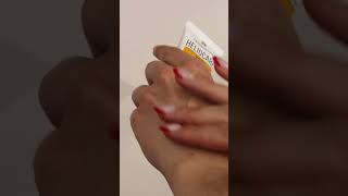 Trying the Heliocare 360 Gel OilFree Dry Touch SPF50 [upl. by Fontes931]