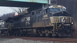 NS 4256 Leads 38G Through Tarentum PA  31024 [upl. by Frye]