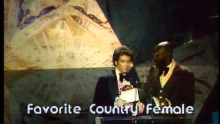 Crystal Gayle Wins Favorite Female Country Artist  AMA 1979 [upl. by Ziguard249]