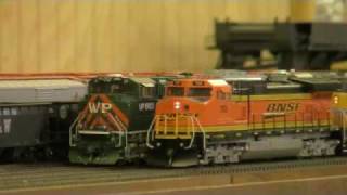 Athearn BNSF Dash 944CW and Union Pacific AC4400 with Soundtraxx Tsunami [upl. by Arymas]