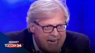 Vittorio Sgarbi perde le staffe con Vladimir Luxuria quotHai il co Eri o no un uomoquot [upl. by Cass]