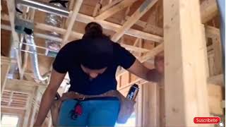 Mujer trabajando😱 en la construcción👷 en Estados Unidos 🏠🇺🇸 [upl. by Ettenahs]