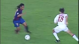 Primeiro gol do Ronaldinho pelo Barcelona 2003 [upl. by Rebmetpes]