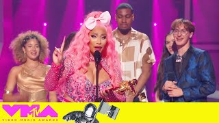 Nicki Minaj Accepts the Video Vanguard Award  2022 VMAs [upl. by Bobbie]