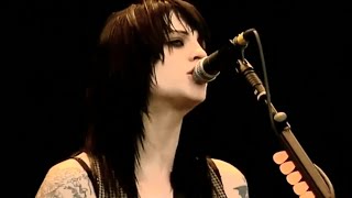 THE DISTILLERS  Drain the blood Live At Reading 2004 Remastered [upl. by Palmore]