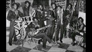 Makanisi Makondisi Ngai Johnny Bokelo  Franco amp LOK Jazz 1921959 [upl. by Jonina393]