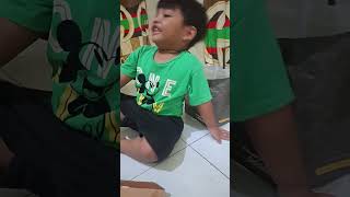 Axcel Makan Pizza Baca Doa shorts [upl. by Nyrhtak]