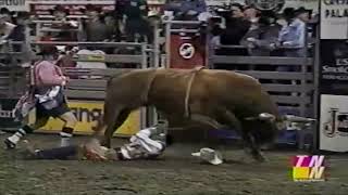 Cory McFadden vs Boomer Bob  01 PBR Billings 88 pts [upl. by Dielle]