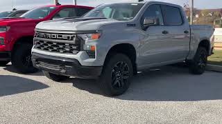 2025 Chevrolet Silverado 1500 Custom Trail Boss Walkaround [upl. by Zetra]