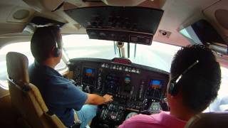 TAKEOFF AND DEPARTURE BEECHCRAFT KING AIR 200 GT COCKPIT VIEW [upl. by Allenrac]