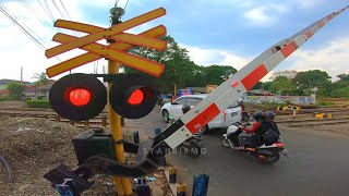 Railroad Crossing Indonesia  Perlintasan Kereta Api 2022 [upl. by Selassie186]