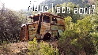 Encontramos CAMIONETA CITROËN ABANDONADA de los años 70 [upl. by Allecsirp]