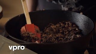 Recept Zwarte bonen uit Koken met Van Boven [upl. by Osgood]