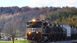 Norfolk Southern 178 heads North through Rockwood Tennessee 112224 [upl. by Mastic]