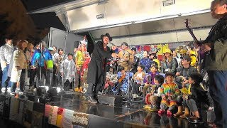 大友良英スペシャルビッグバンド ＋ 一般参加の人々「アンサンブルズ東京」20171015 東京タワー南側駐車場 [upl. by Sirroned]