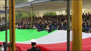 Il Tricolore gigante alla parata del 2 giugno a Roma [upl. by Janeva]