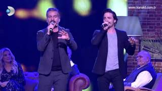 Beyaz Show  Ahmet Kural ve Murat Cemcir  Sie Liegt In Meinen Armen [upl. by Braun]